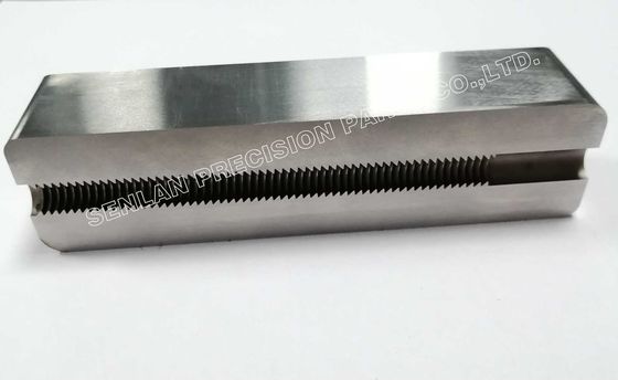 H13 (1.2344) 정밀 폼 부품들