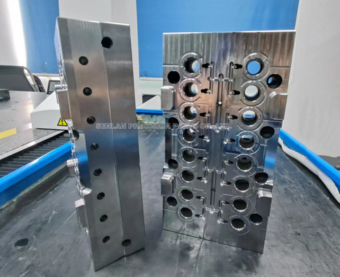 CMM 1.2344에 의해 시험된 채 소재 공동 형판부는 산업을 패키징해서 사용되었습니다