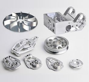 주문을 받아서 만들어진 알루미늄 Cnc는 부속/산업 정밀도 CNC 맷돌로 가는 부속 기계로 가공했습니다